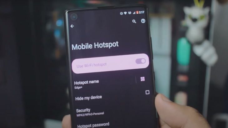 How to Connect Your Phone to a Vizio TV Without Wi-Fi How to Connect Your Phone to a Vizio TV Without Wi-Fi